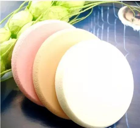棉花糖气垫粉扑的正确使用方法,雅诗兰黛白金气垫正确使用方法