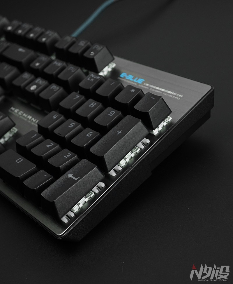 宜博键盘k753怎么调灯光,宜博k753拯救者机械键盘