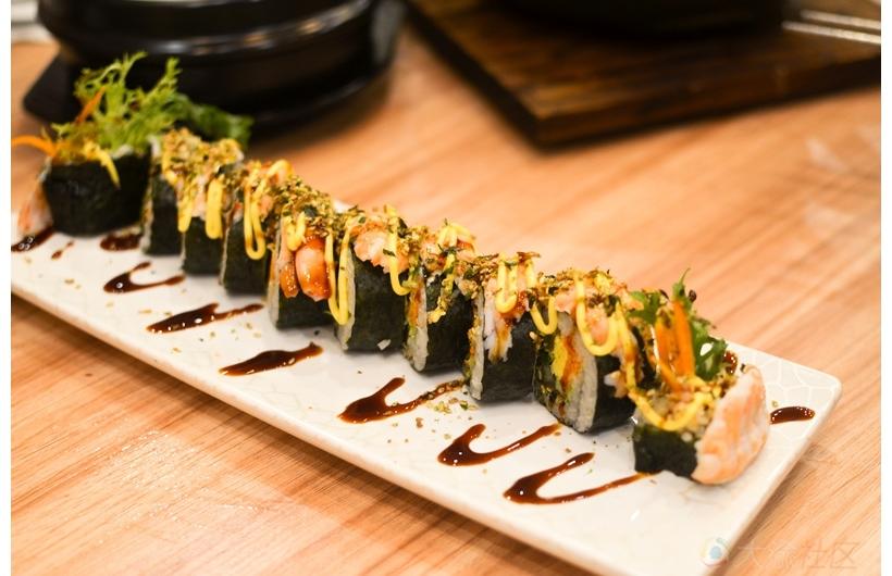 漂亮学妹在国泰广场开了家泰熙家吃完我就不想走了