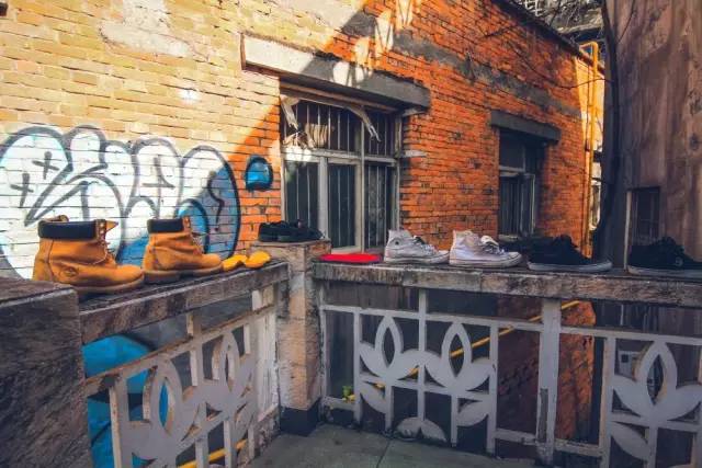 鎴愰兘钂告苯闈掑勾鏃呰垗,钂告苯鏃呰垗璞嗙摚