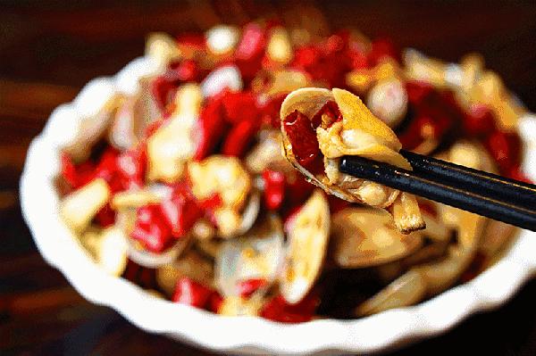 男朋友凌晨出去玩,男朋友深夜出门能干什么