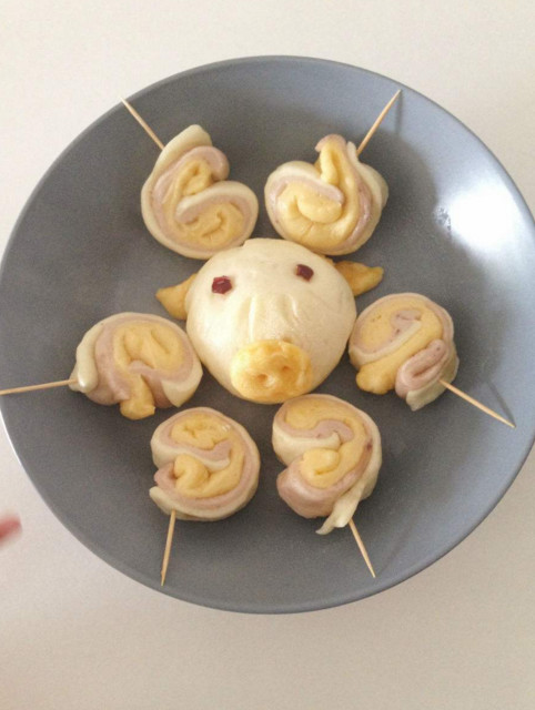 花样馒头创业,女大学生创业卖馒头