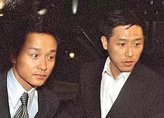 哥哥张国荣的传奇一生,张国荣老照片100张