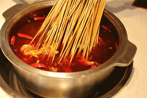 春熙路川剧变脸表演哪家最好,春熙路哪里吃火锅可以看川剧变脸