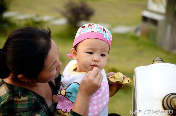 婆婆给小孩买衣服太大了怎么办,婆婆嫌弃给孩子买的衣服不好看