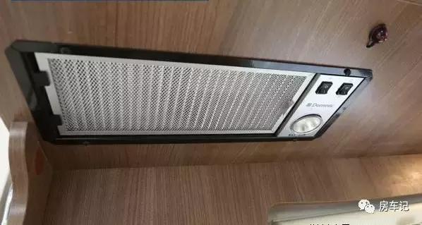 新款凯伦宾威房车双拓展,新款凯伦宾威依维柯房车