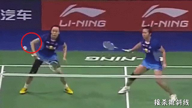 羽毛球挥拍十大技巧,羽毛球挥拍技巧以及注意事项全文