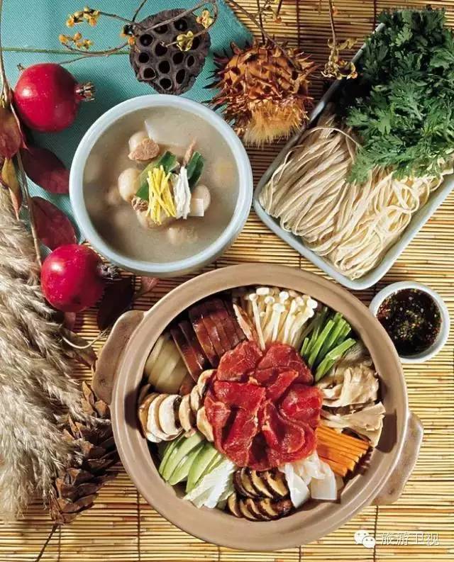 怎样才能让餐桌变好看,怎样把家里的餐桌搞得舒适干净