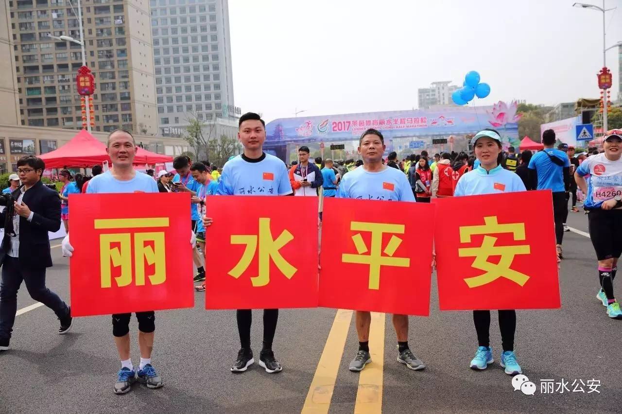 涓嶇粡鎰忔媿鍒扮殑姘戦棿楂樻墜,闅忔墜鎽勫奖杈句汉