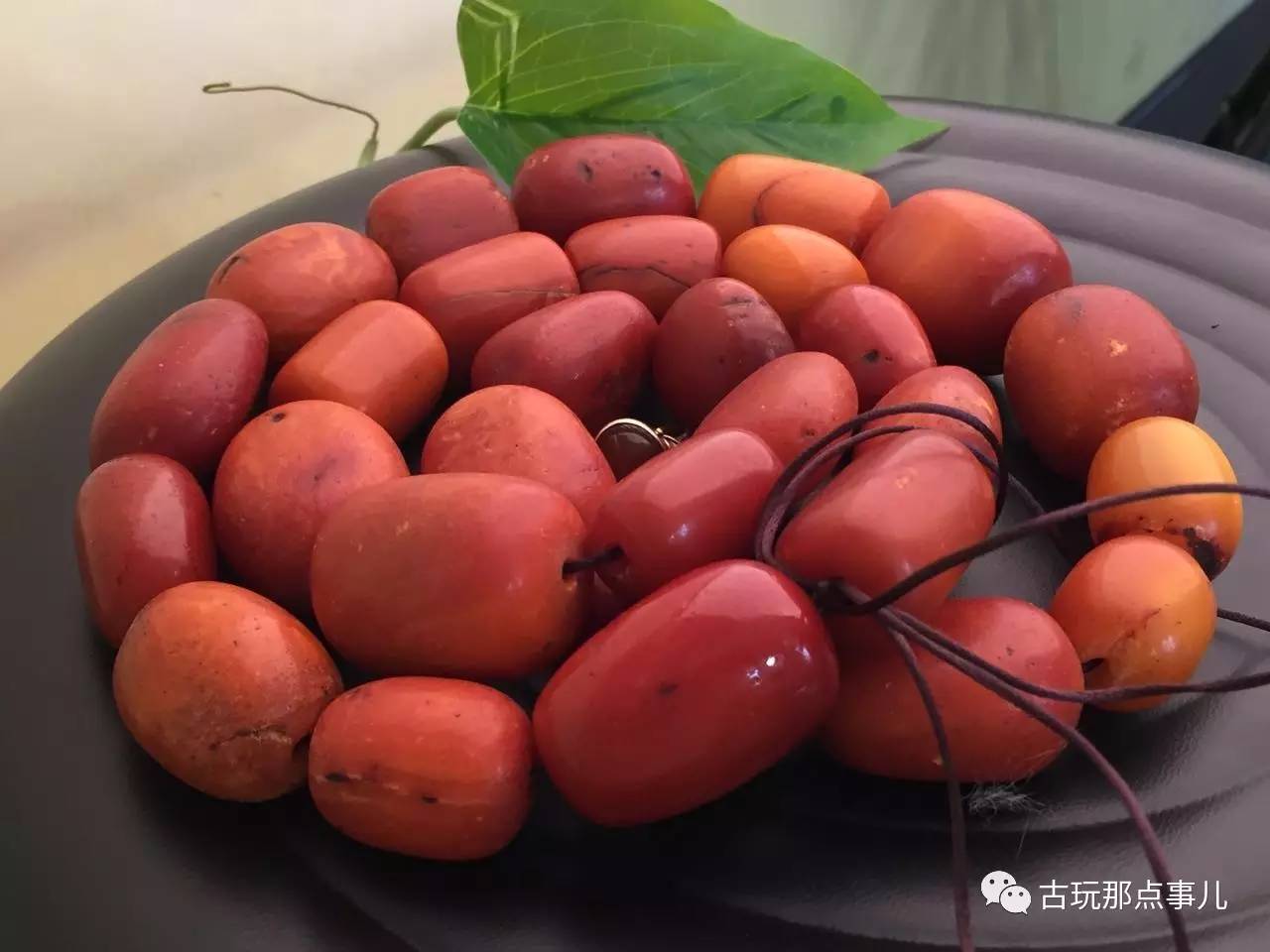 烤色蜜蜡和老蜜蜡的鉴别,老蜜蜡的鉴别方法和图片