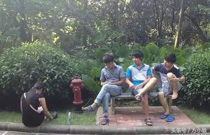 切洋葱熏眼睛,切洋葱搞笑段子