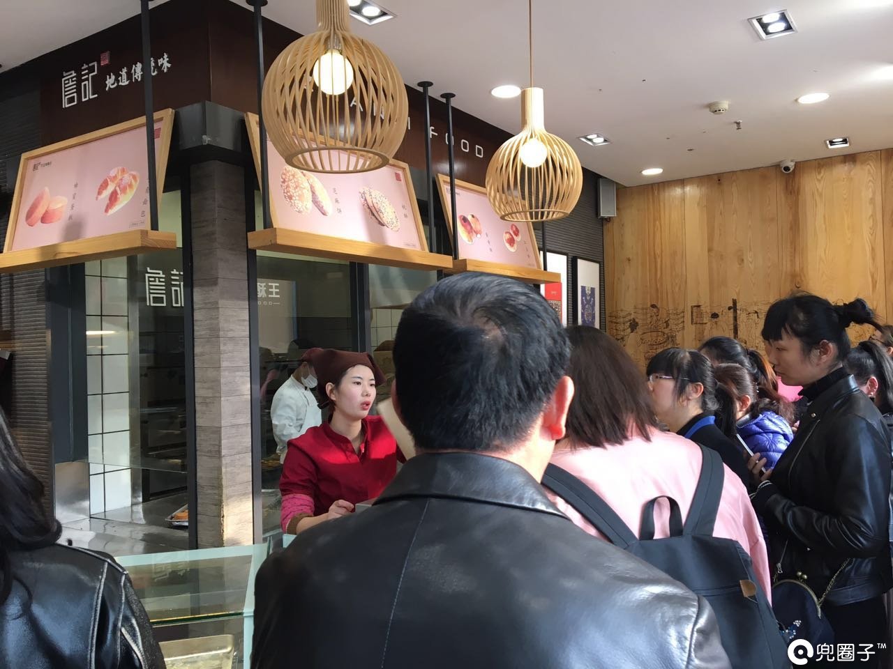 詹记推出网红新品肉松小贝，美食达人亲测好吃，一波排队要来了