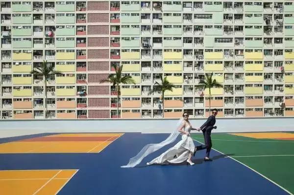 国外创意婚纱摄影作品,激发摄影师灵感的创意婚纱照