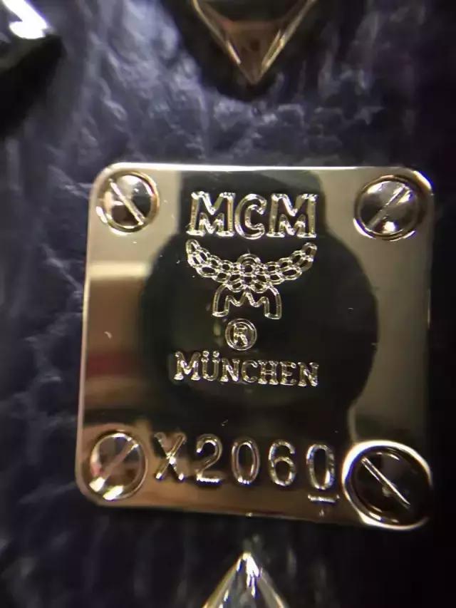 mcm双肩包大小号对照表,真品mcm双肩包哪里有卖