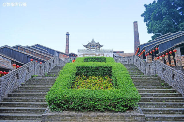 佛山石湾公园马桶瀑布,全球最大的人工马桶瀑布