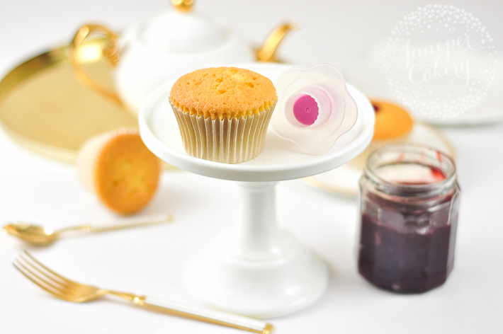 怎么在纸杯蛋糕里加馅,纸杯蛋糕怎么注入奶油