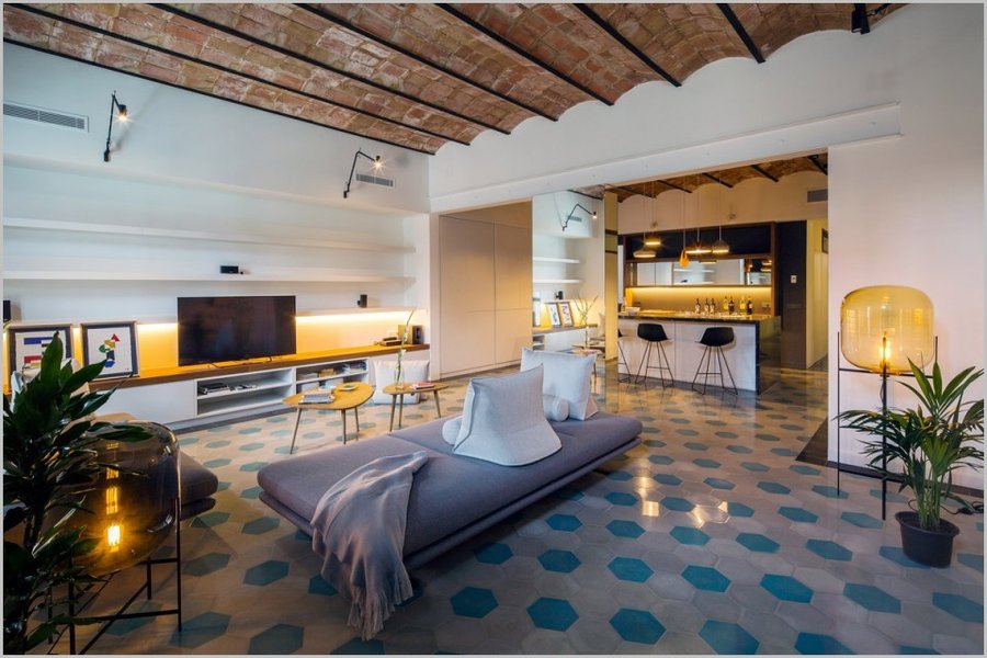 充满镜子的房间,有生活气息的家一镜到底