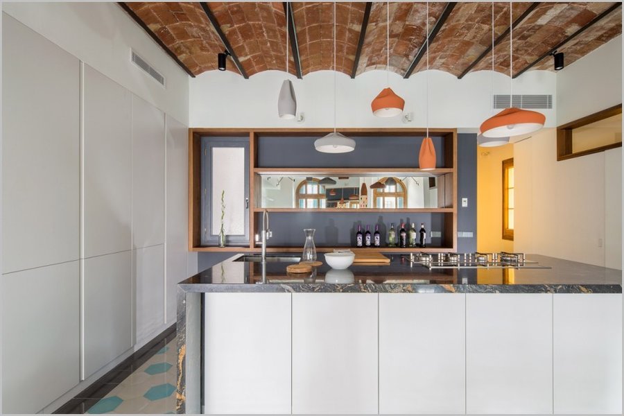 充满镜子的房间,有生活气息的家一镜到底