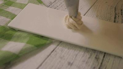 别让宝宝被便秘困扰,治疗8个月宝宝便秘的5款食谱