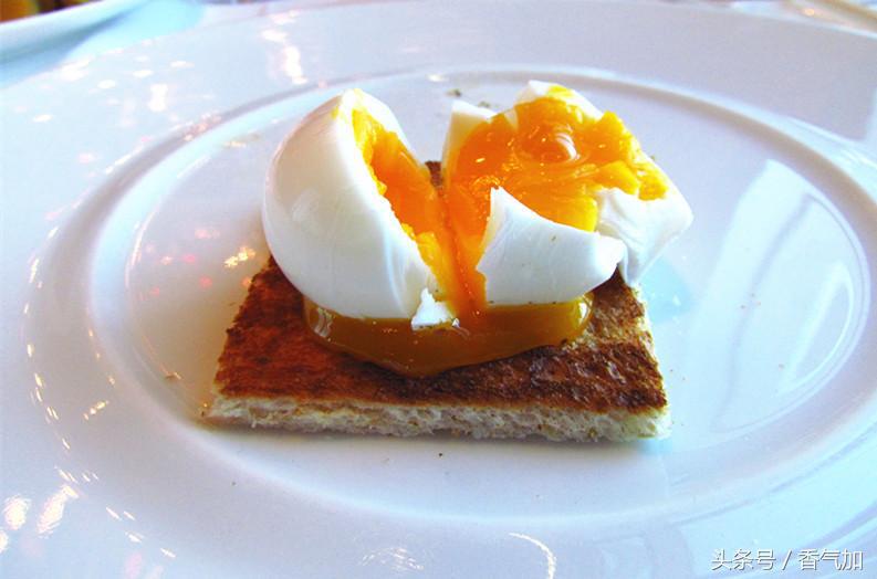 早餐多样化餐厅,77层高空餐厅