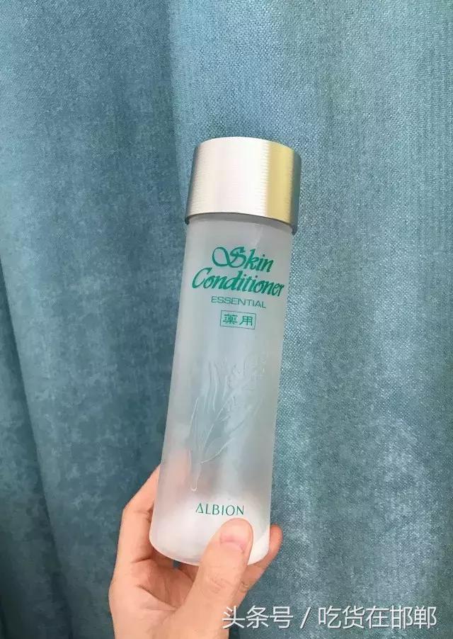 生活不止诗和远方还有护肤品,生活不止眼前的苟且还有柴米油盐