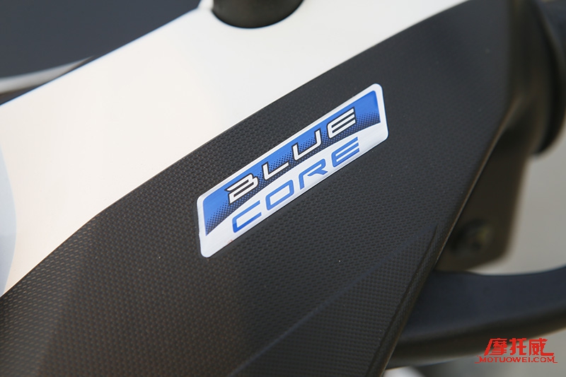 nvx155雅马哈踏板,雅马哈nvx155试驾