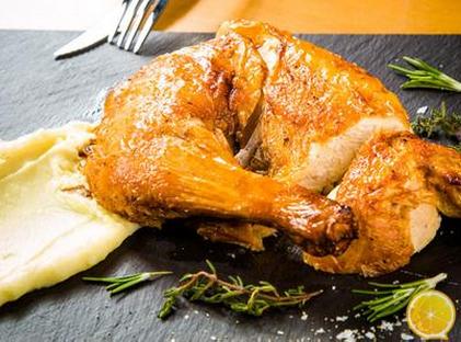 宸撮粠缇庨鍚冭揣,鑸屽皷涓婄殑宸撮粠