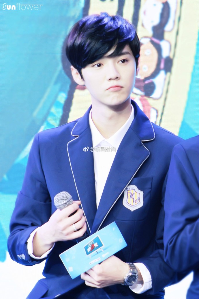 鹿晗超级英语,鹿晗励志唱歌