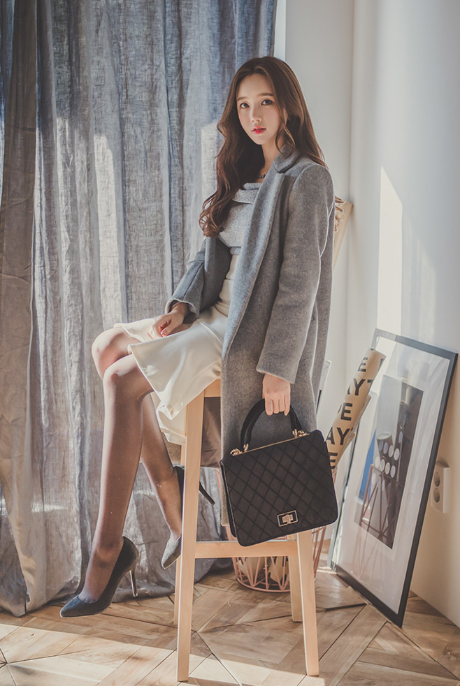 领略韩国气质的淑女裙装风格