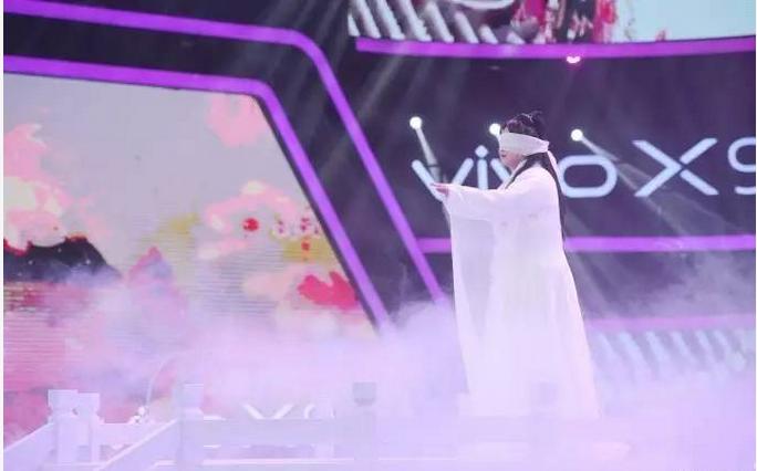 贾玲小沈阳还原《三生》经典粉丝看后纷纷表示“笑的受不了了”