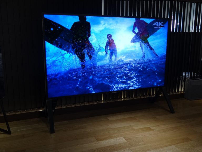 索尼z9d100寸4k电视多少钱,19年索尼z9d还值得买么