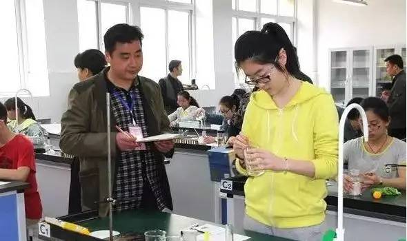 药物的氧化变质实验报告结论,如何判断实验药品是否变质失效