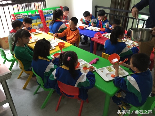 小学生托管服务发展前景分析,小学生托管班2022行业前景