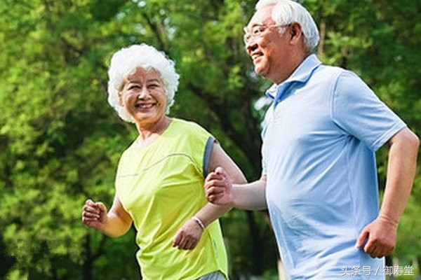 痛风性关节炎还在痛可以运动吗,得了关节炎坚持运动就好了