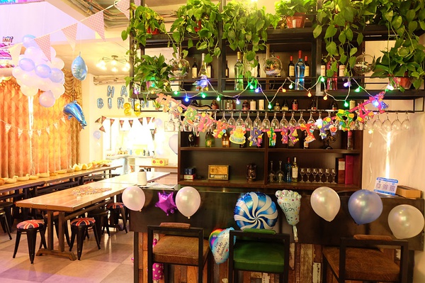 郑州轰趴馆30人开年会,郑州轰趴会议