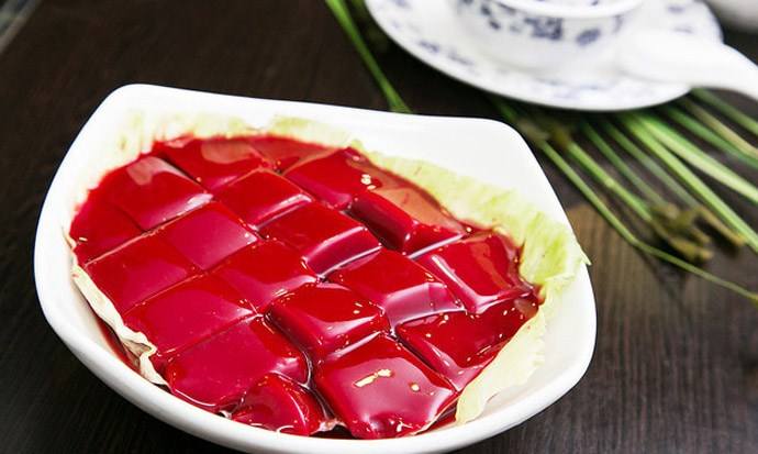 这里你就是王！俭让老妈砂锅串串香后宫佳丽三千，任君宠幸