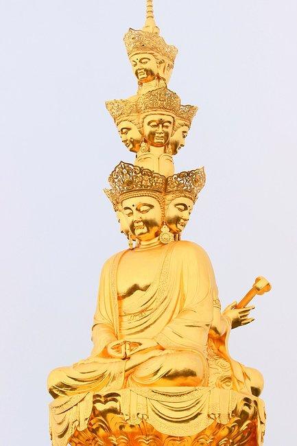 峨眉山一日观金顶日出吃住行攻略,峨眉山吃住行全攻略