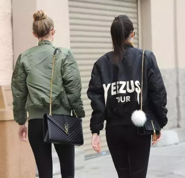 记住这4个穿搭技巧英文,记住这几个颜色口诀穿衣更高级