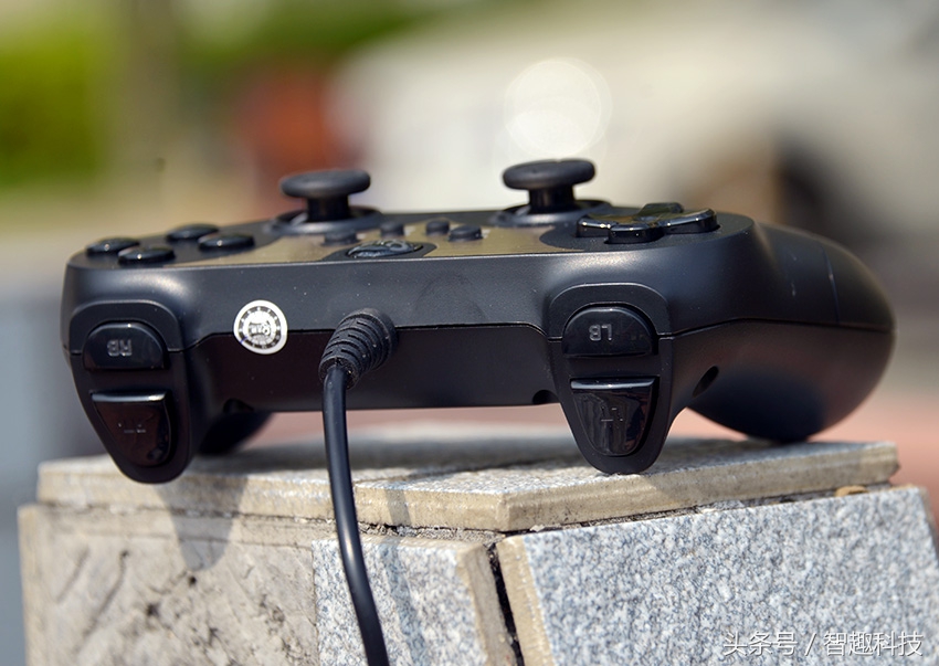 游戏手柄北通蝙蝠3s老款,北通蝙蝠3手柄怎么玩