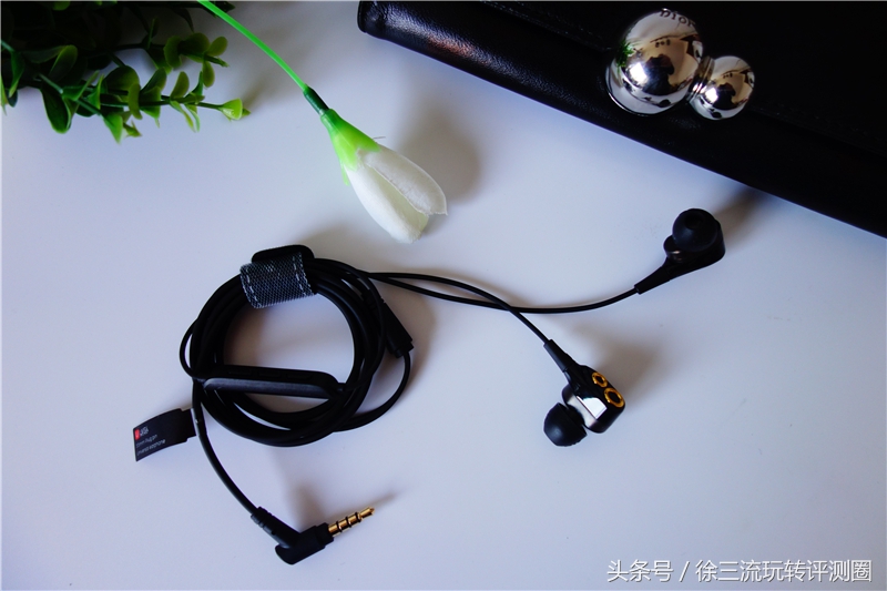 uiisii耳机dt200s,uiisii有线耳机怎么样