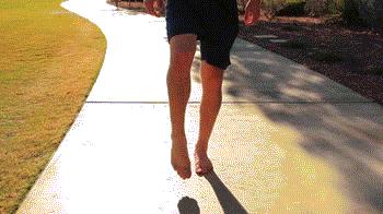 射门怎么发力和绷紧脚踝,踢球射门如何绷紧脚踝