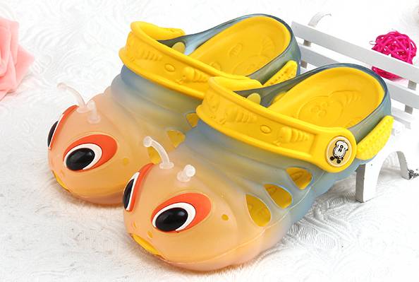 秋冬童鞋测评 (秋冬童鞋评测)