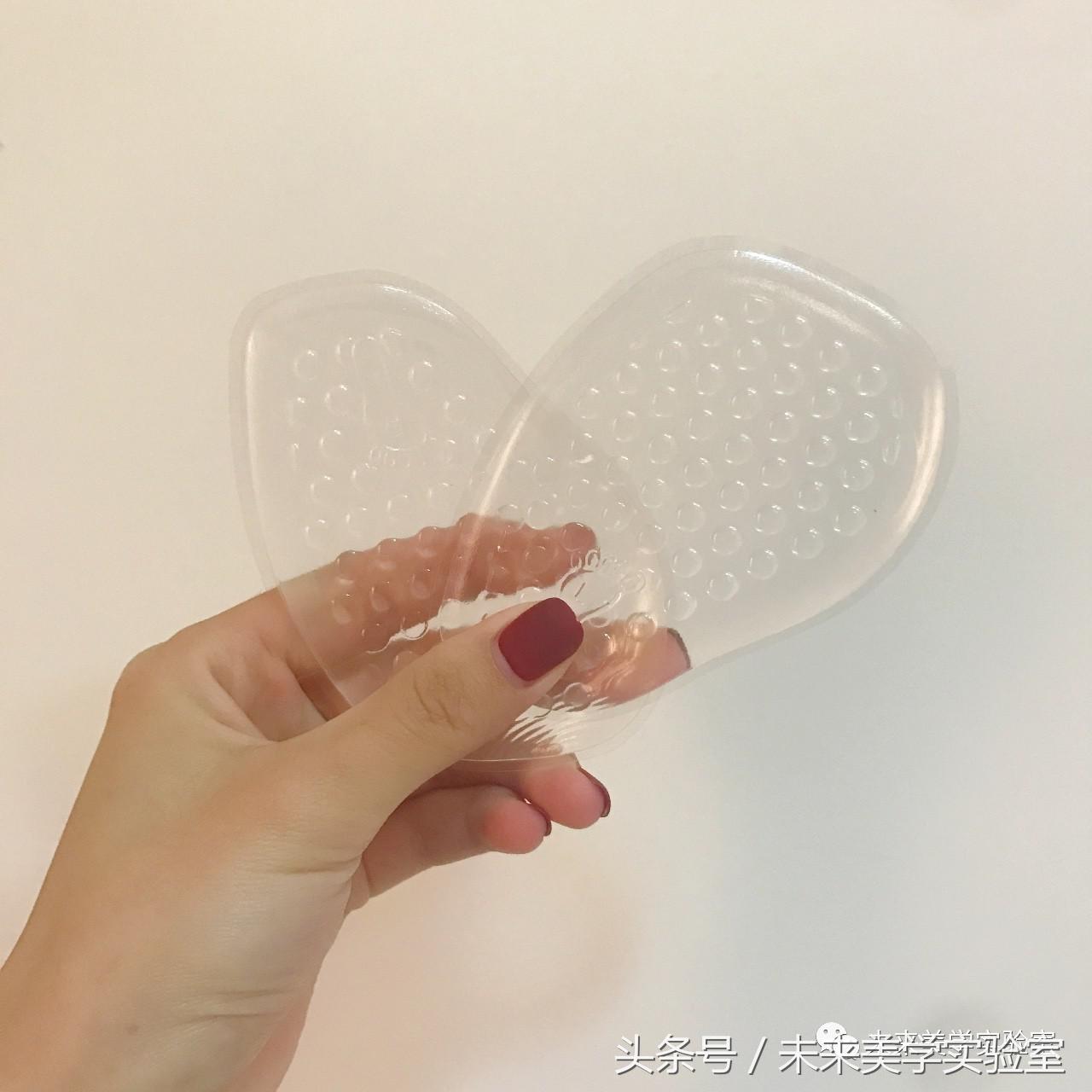 穿高跟鞋的漂亮方法慢动作,怎么穿高跟鞋才不会痛技巧