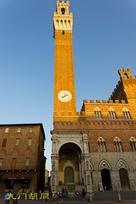 锡耶纳vs费尔玛纳,锡耶纳汽车