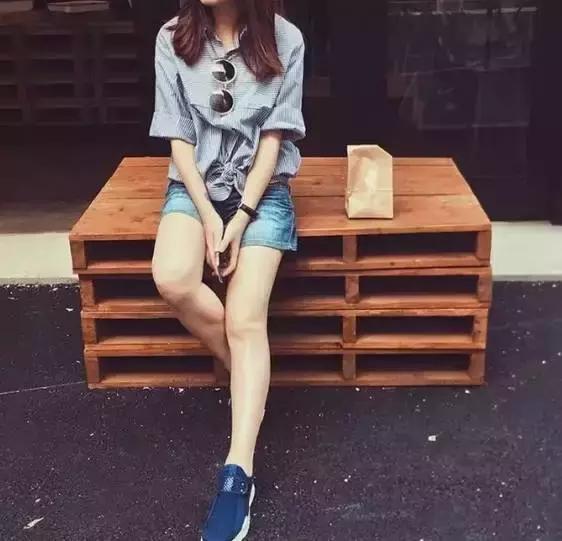 有袜套的鞋怎么搭配,适合搭白袜套的鞋