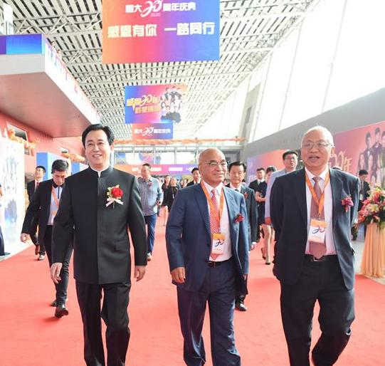 恒大许家印的发财史,许家印恒大集团的成长史