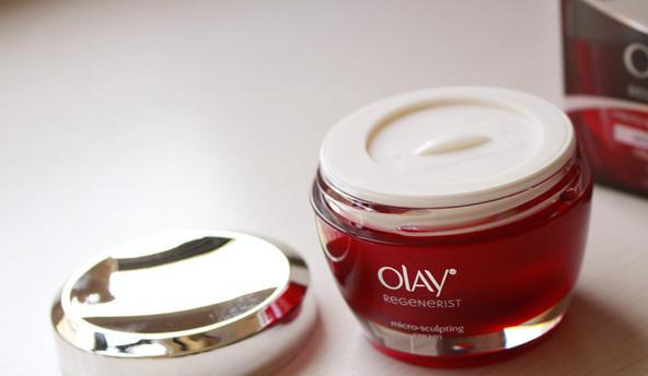 olay大红瓶和露得清a醇面霜哪个好,最好用的明星同款大牌面霜