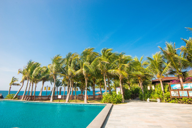 去三亚感受碧海蓝天,享受椰风海韵三亚度假指南精选