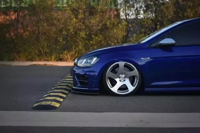 本想把EVO卖掉跳出改装坑，买了高尔夫7R后却又重新“吸毒”