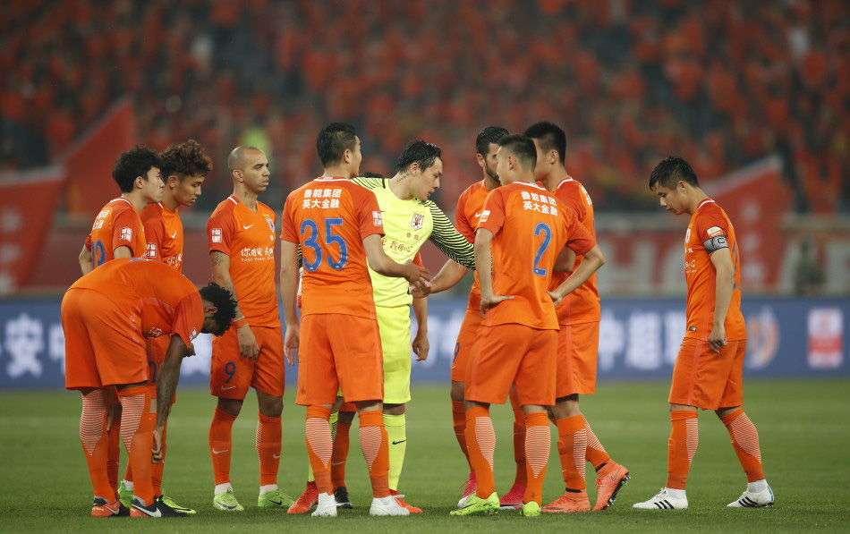 中国皇马山东鲁能,皇马与巴萨比赛直播